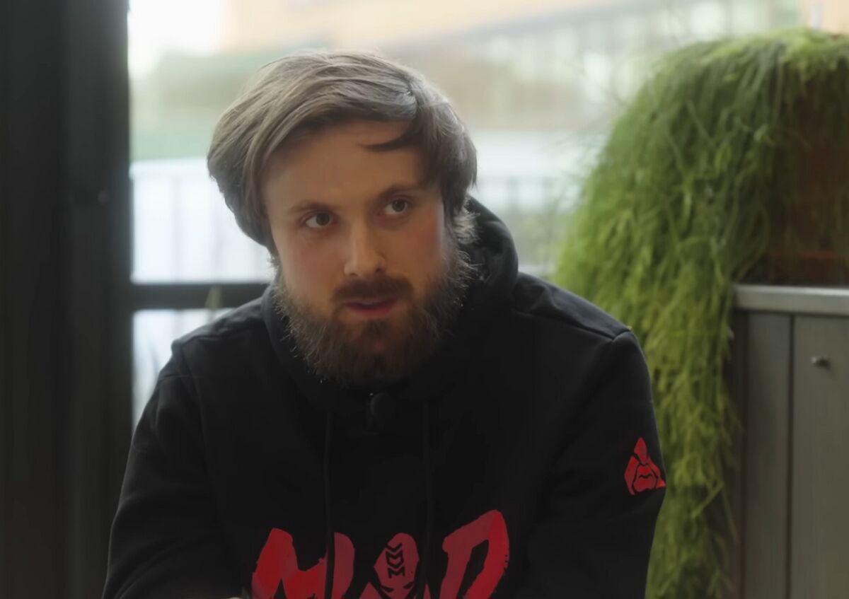 hobo addicted to madmonq
